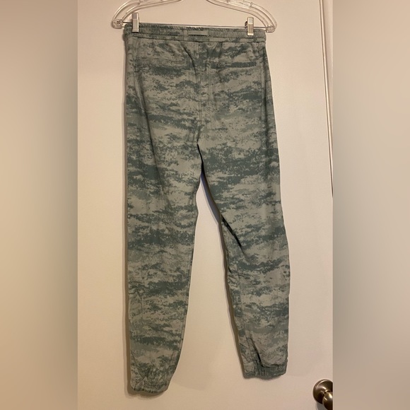 Athleta farallon printed jogger - Picture 4 of 7